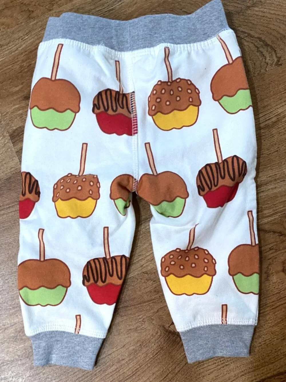 Monica + Andy Candy Apple Sweatshirt & Jogger Pants Set-6-9 Months